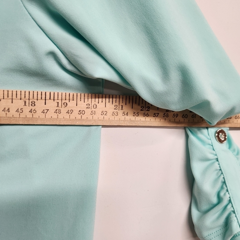 3/$25 Zenana bright pastel seafoam green long sleeve gold zipper blouse size L - Picture 3 of 11